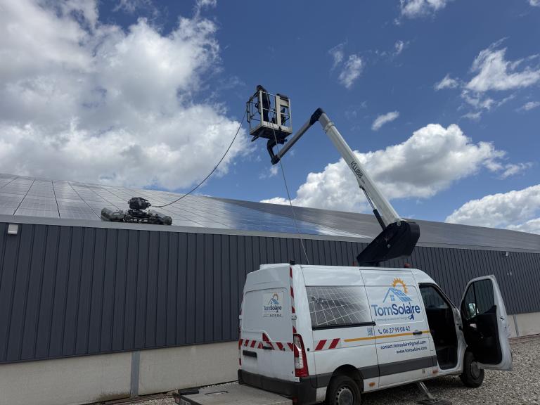 Comment préparer ses panneaux photovoltaïques avant l'été à Metz, Mulhouse et Strasbourg ?